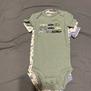 Child’s 3 to 6 month boy clothes onesies